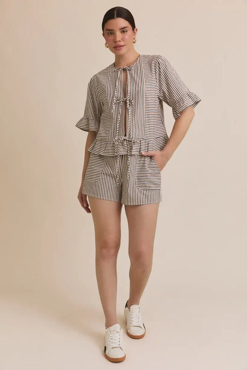 Striped two-piece shorts set featuring stripe pocket shorts and stylish pocket design