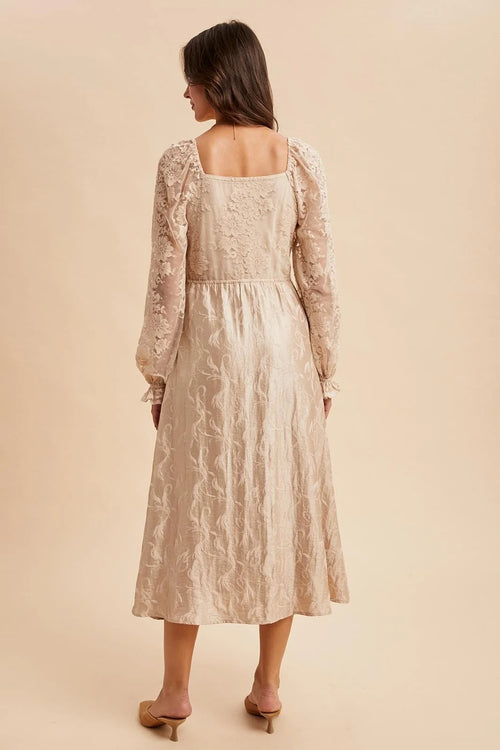 Womenās beige lace jacquard maxi dress with long sleeves and square neckline