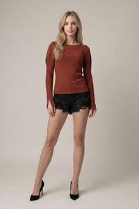 SOFT RIB PUFF DETAIL BOAT NECK TOP