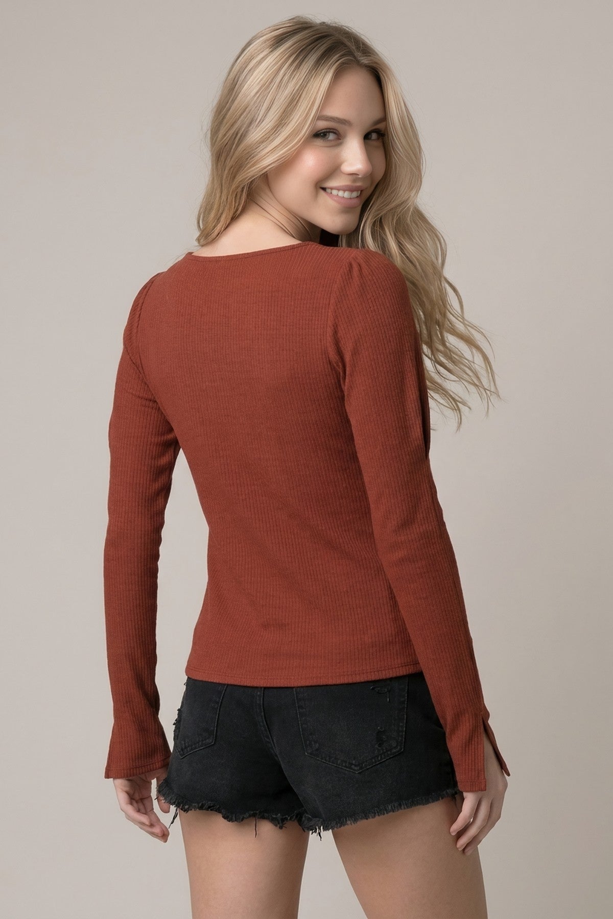 SOFT RIB PUFF DETAIL BOAT NECK TOP