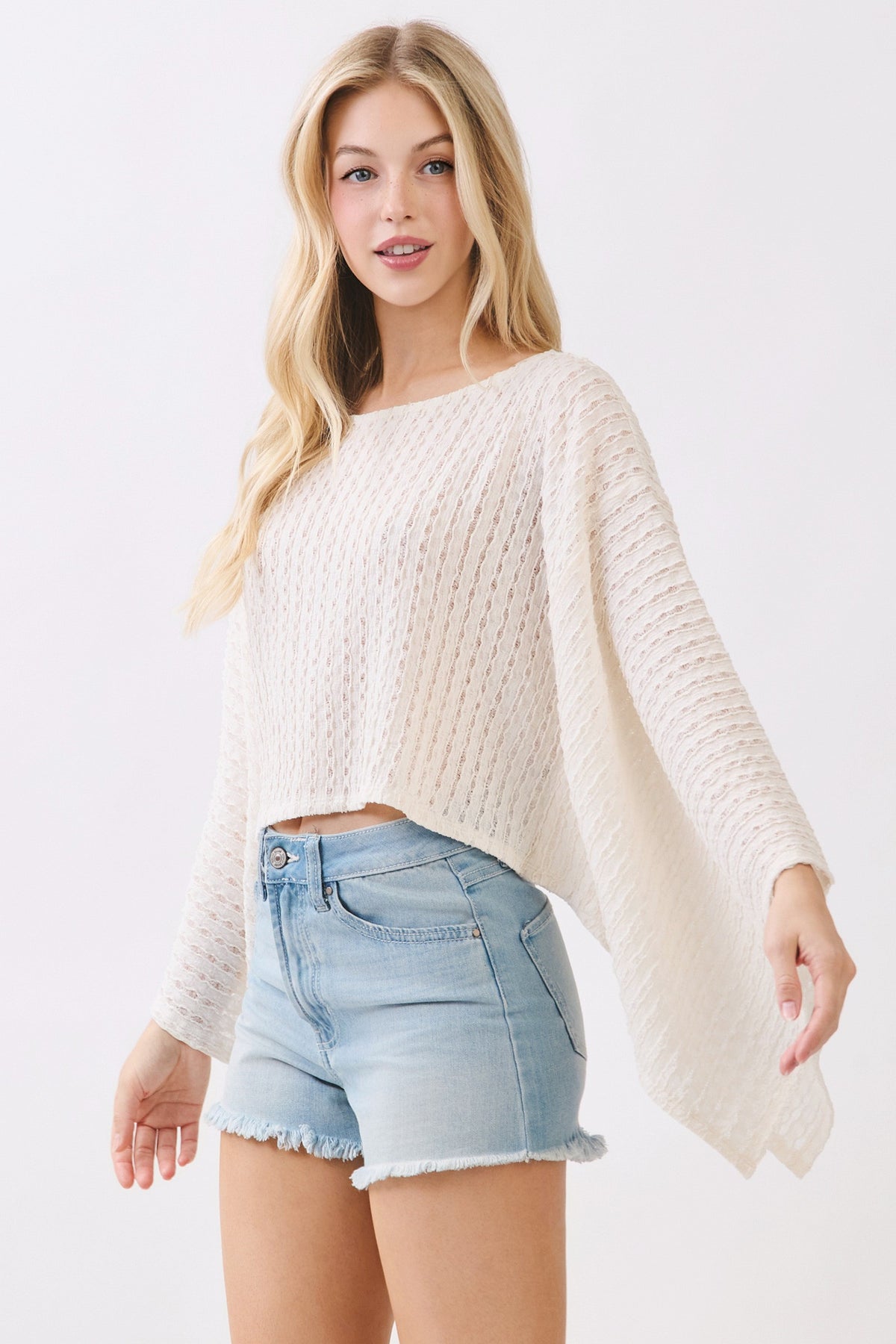 ROUND NECK KIMONO SLEEVE TOP