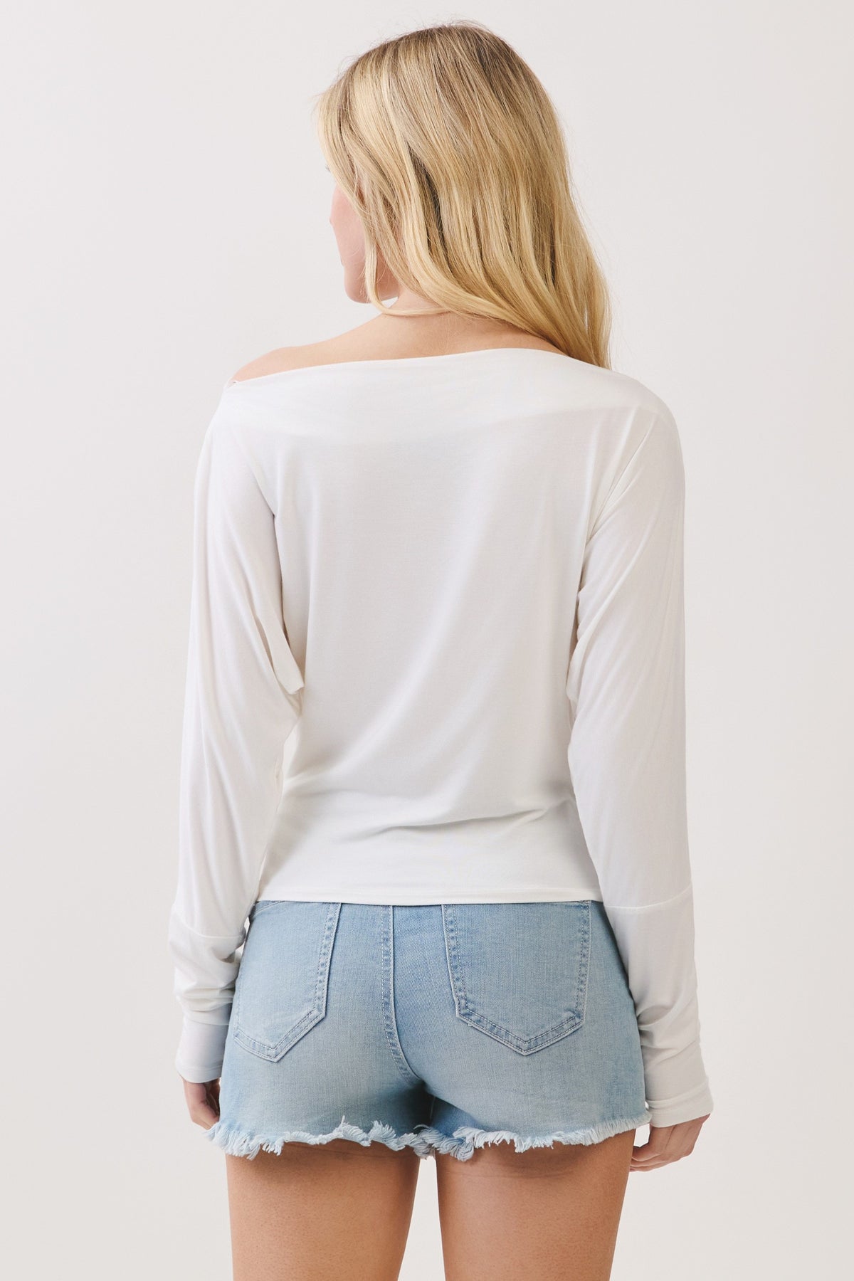 OFF SHOULDER LONG SLEEVE FITTED TOP