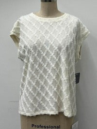 DIAMOND PATTERN SHORT SLEEVE TOP