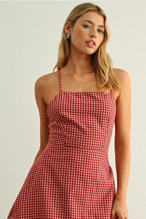 Gingham pattern open back maxi dress red white check sundress