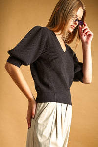 V-NECK WITH SHORT PUFF SLEEVE KNIT SWEATER