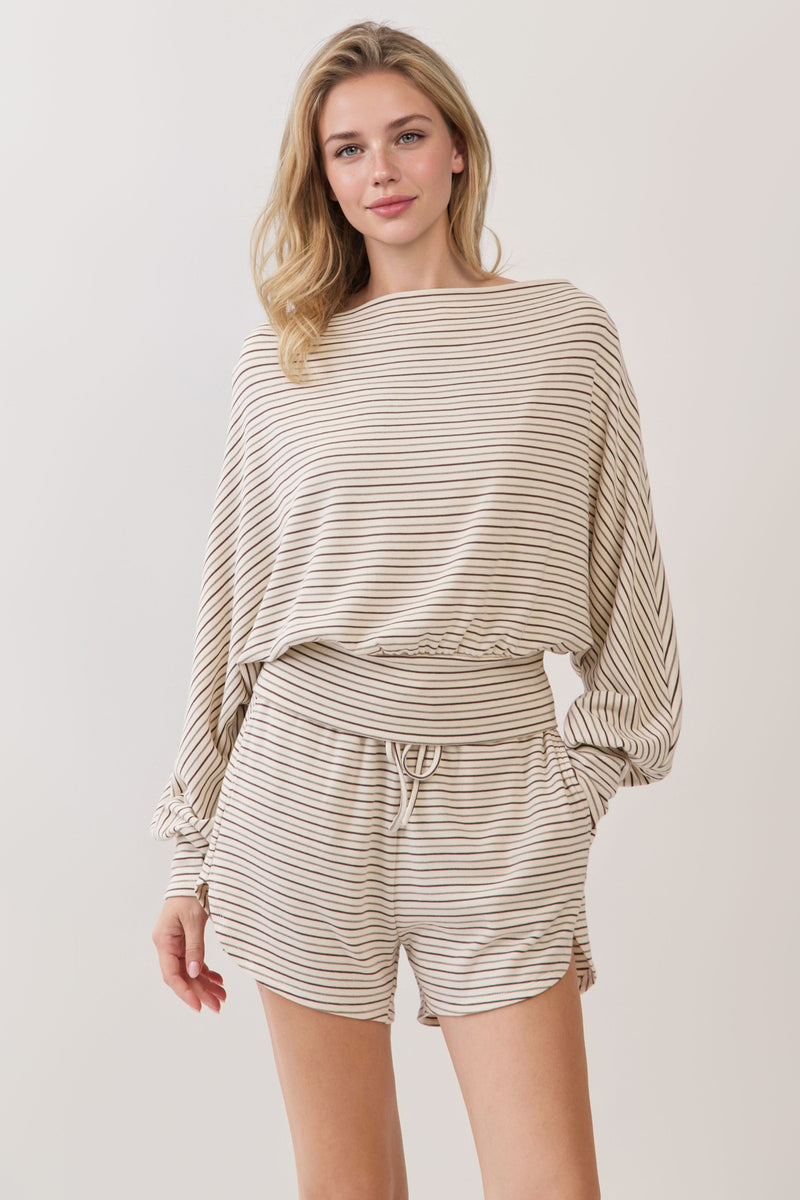 BOAT NECK DOLPHIN KNIT SWEATER
