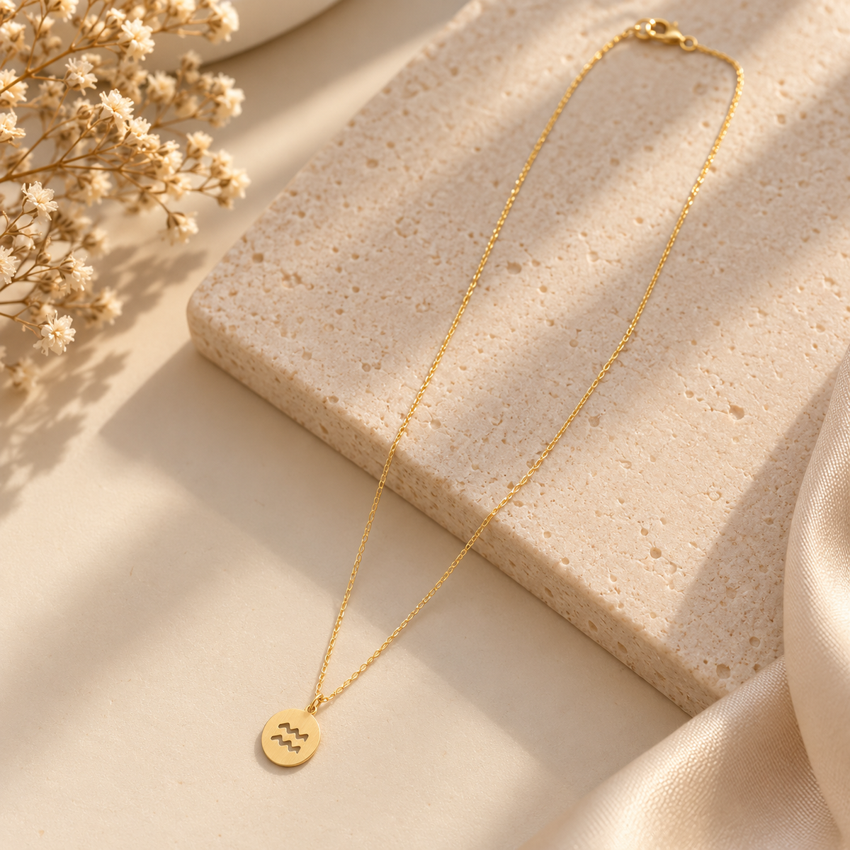 ZODIAC SIGN NECKLACE GOLD