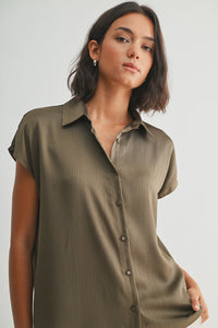 TEXTURED SATIN DOLMAN SHIRT