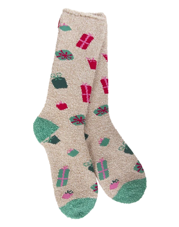 GIFT BOX HOLIDAY COZY CREW