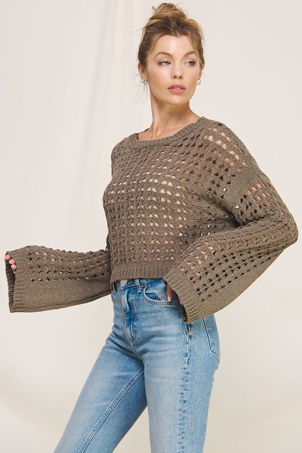 LONG FLARED SLEEVE OPEN WEAVE SWEATER