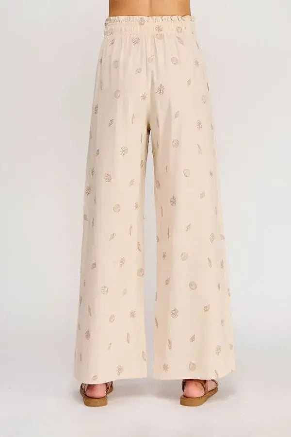 The pants that stopped my scroll (and might stop yours too)