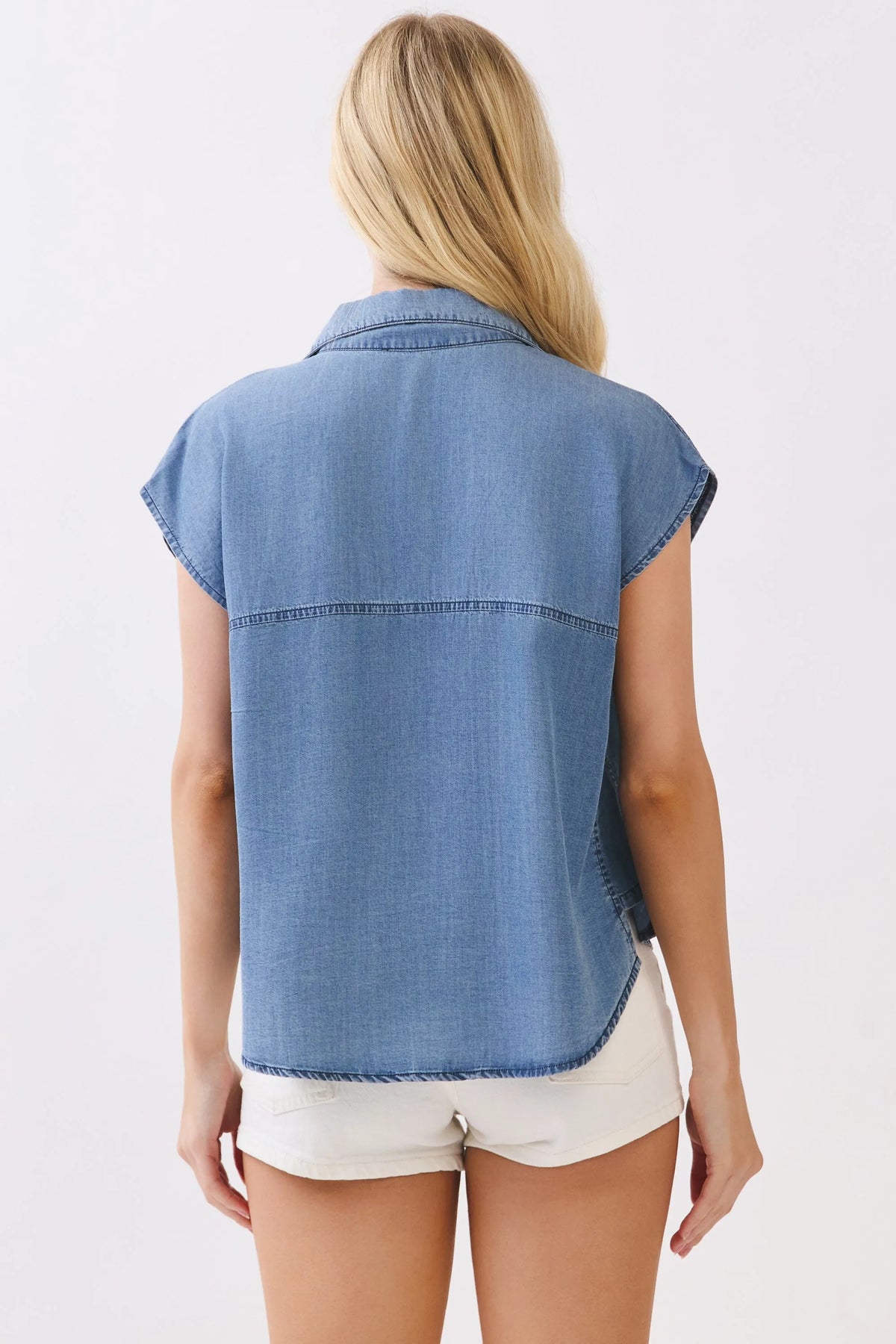 Blue denim short-sleeved tencel collared button top with stitched seams and classic collar for casual wear
