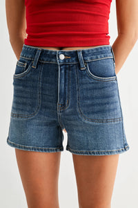 Mid rise western pocket denim shorts with five-pocket design