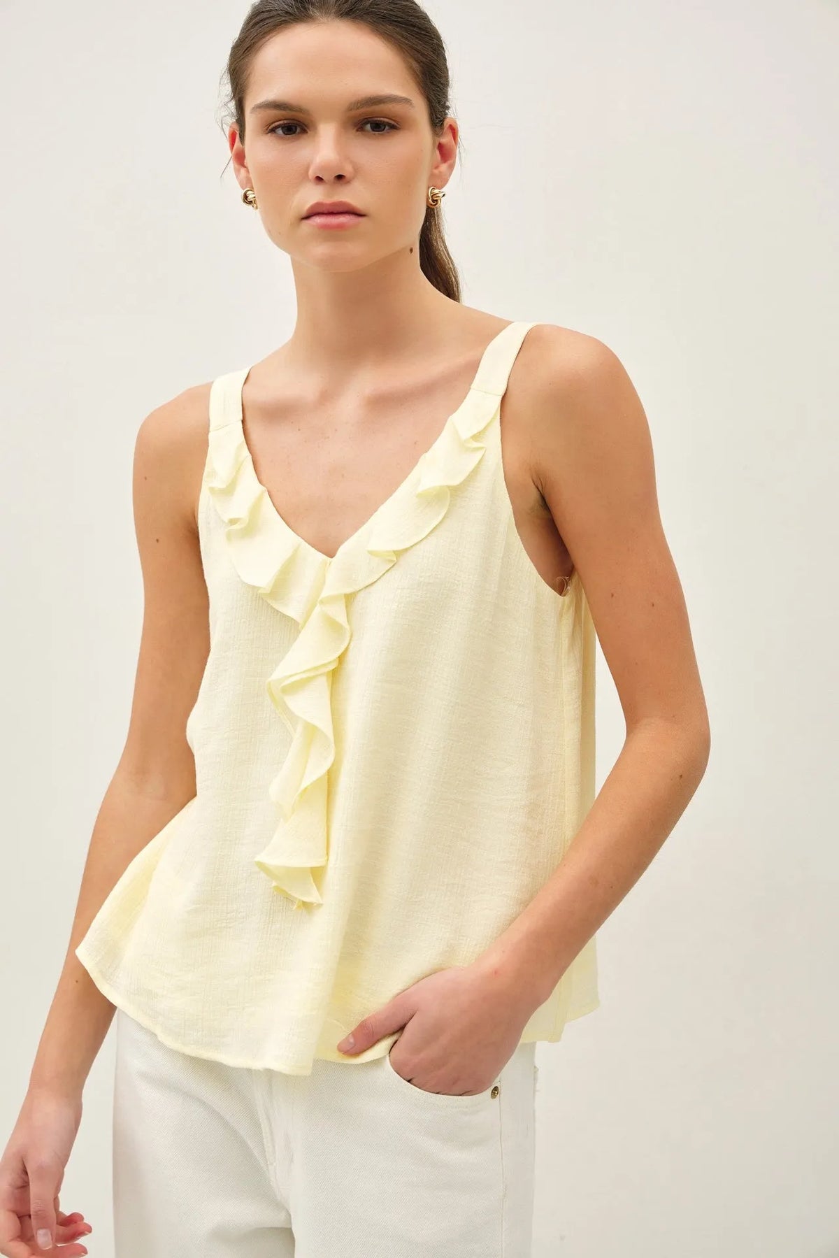 CRINKLED CHIFFON RUFFLE TANK TOP