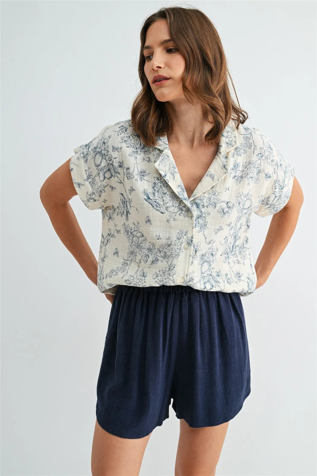 GAUZE FLORAL PRINT BUTTON DOWN SHIRT