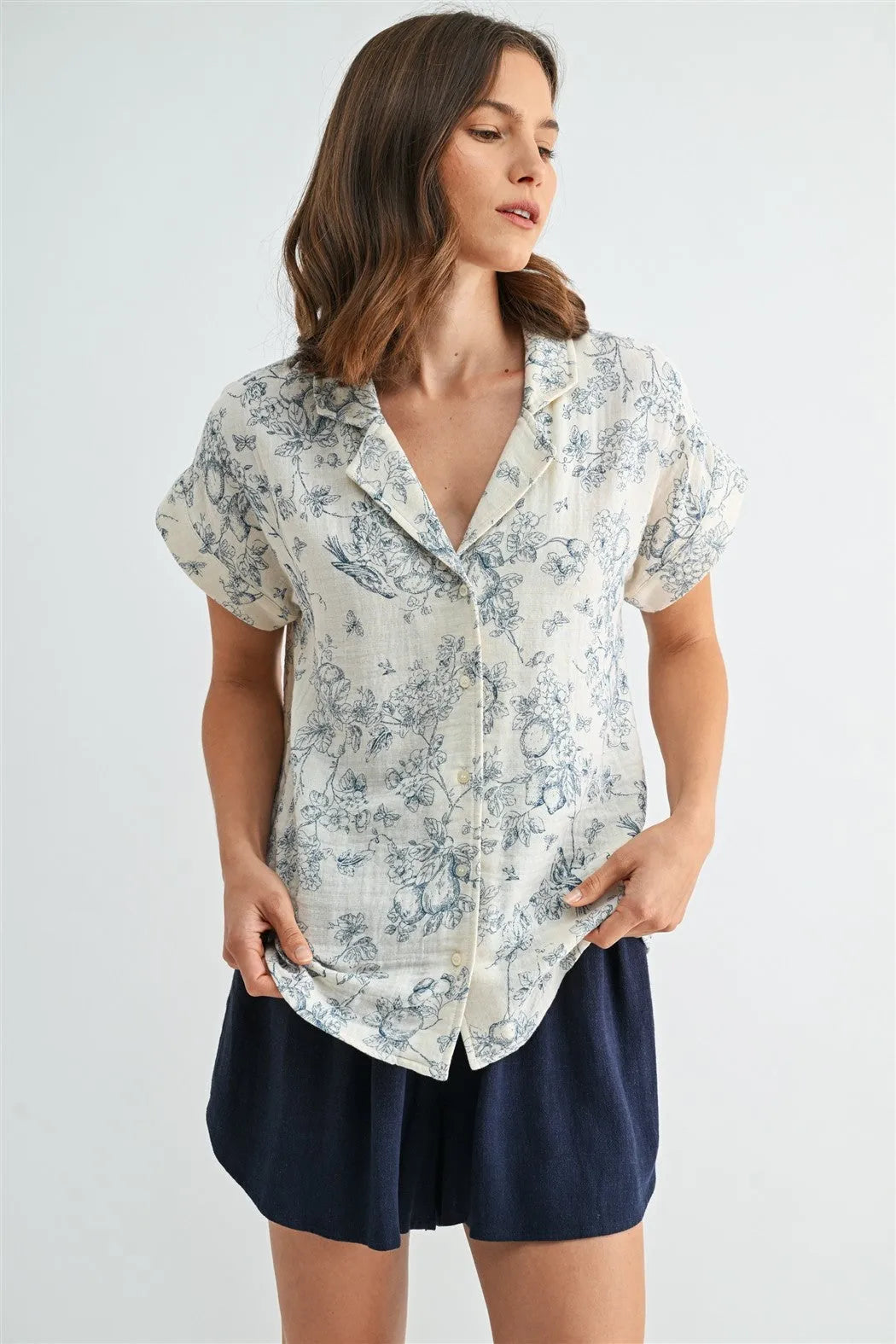 GAUZE FLORAL PRINT BUTTON DOWN SHIRT