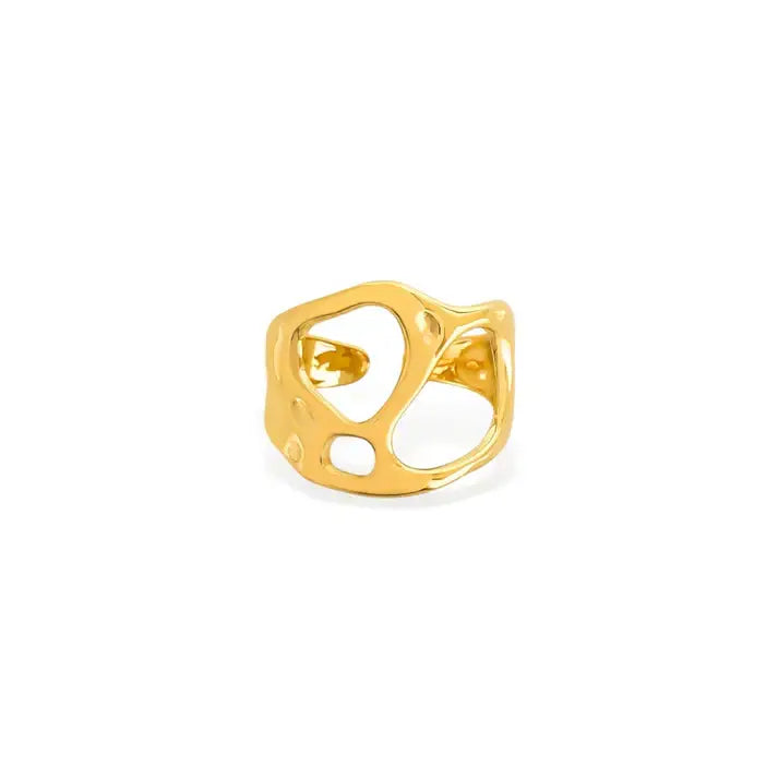Water resistant detailed pattern ring in gold tone with organic cutouts