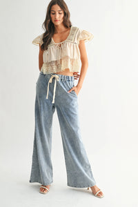 LACE TRIMMED BLOUSE