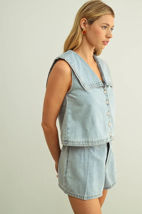 Sailor collar button front light blue denim sleeveless top