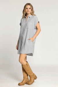 Seamless striped collared shirt dress in light blue and white stripes