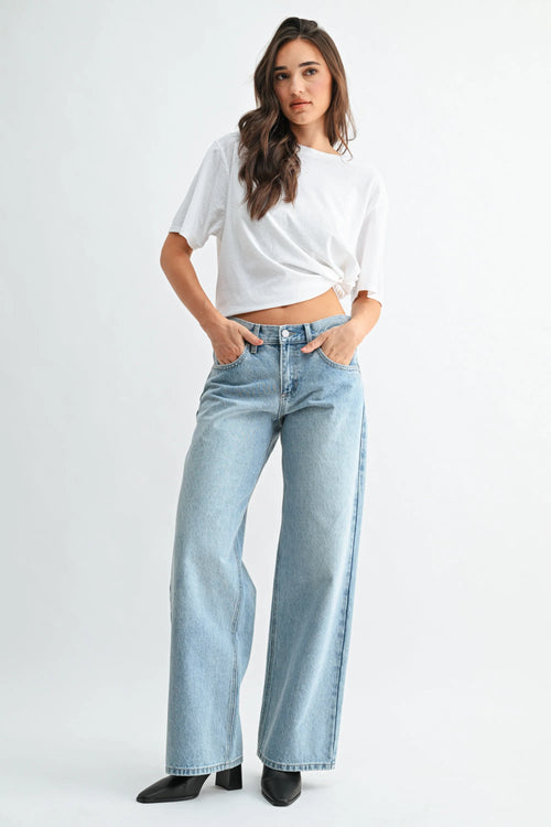 Light-wash denim jeans low rise baggy wide leg with classic five-pocket design in soft durable denim fabric