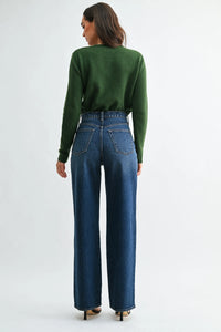 MID RISE SQUARE PATCH POCKET STRAIGHT DENIM JEANS