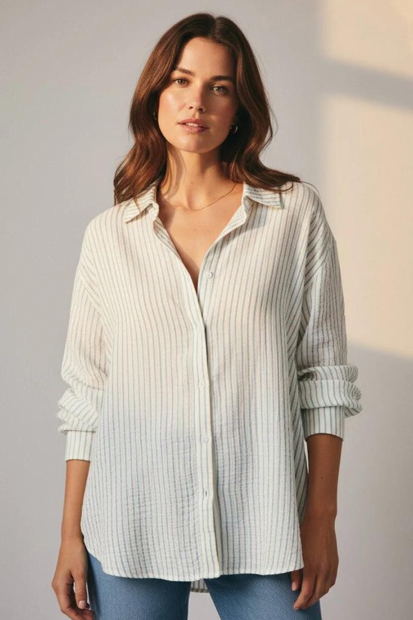 Double gauze striped button down shirt in off-white with teal stripes