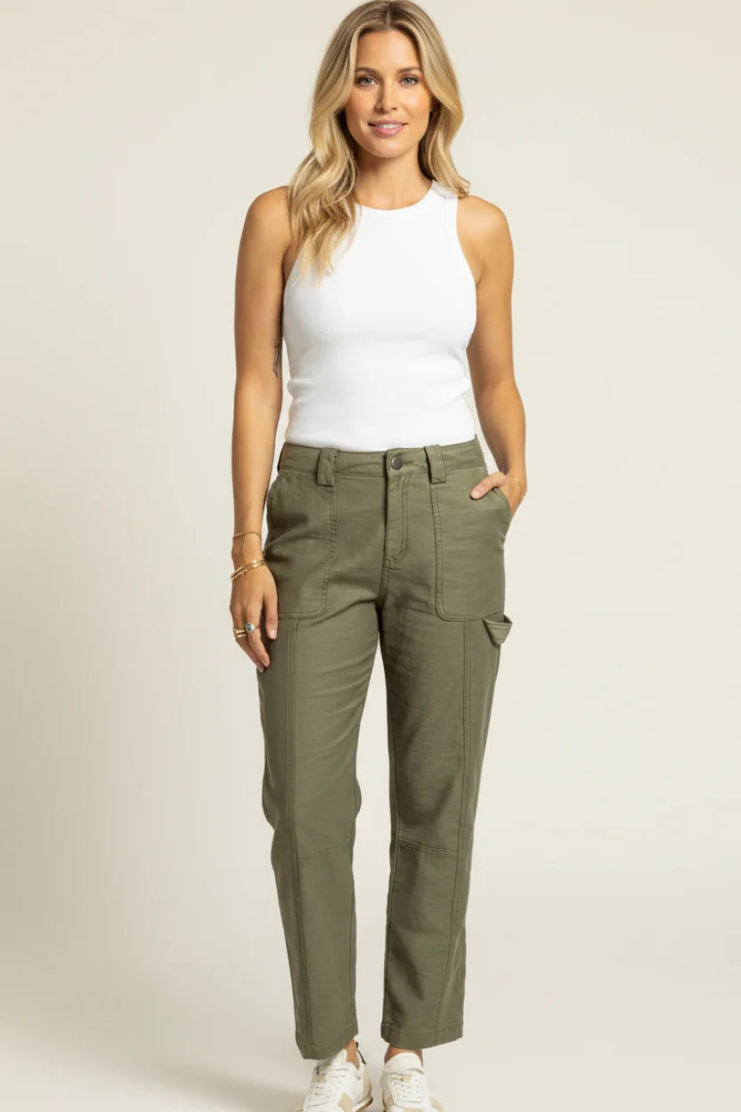 Olive green Stetson utility cargo pants with pockets and straight-leg cut