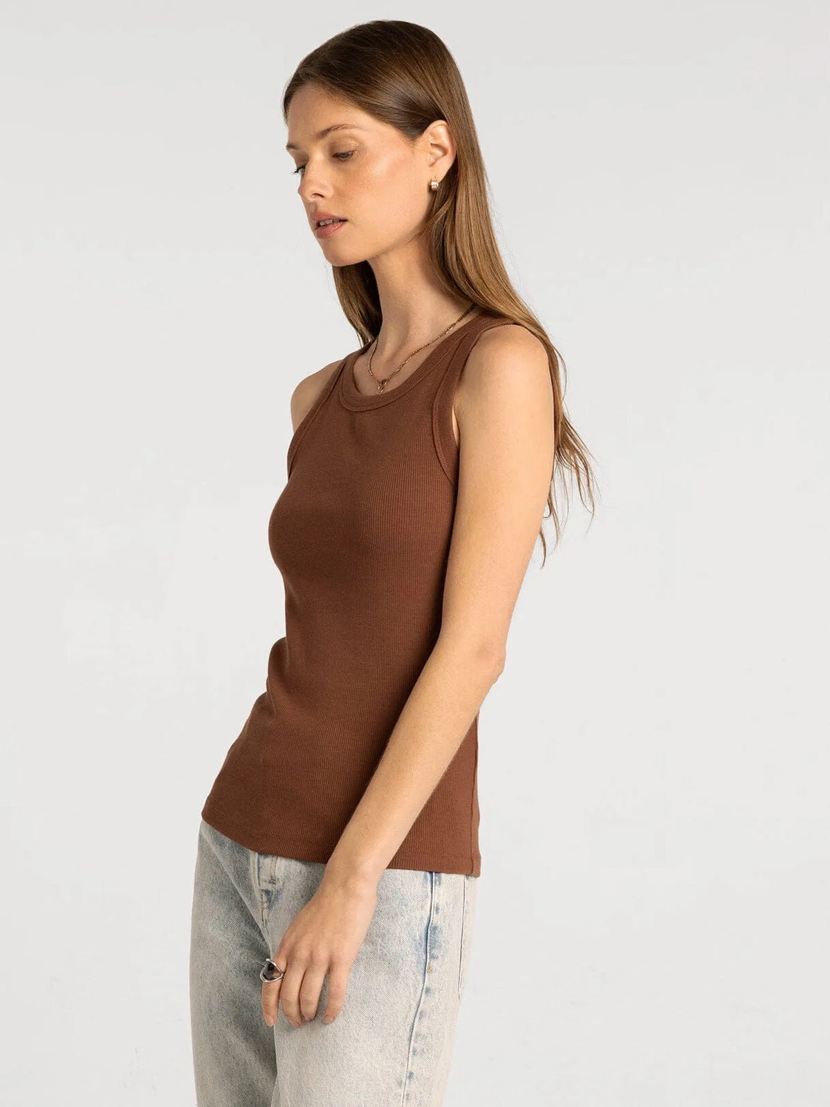 Ribbed brown sleeveless edlin basic tank with rounded neckline from thread and supply for casual wear