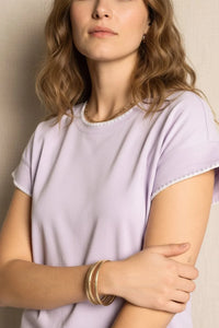 Organic cotton short sleeve relaxed fit t-shirt in soft lavender with white lace trim