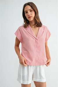 STRIPE HIDDEN BUTTON DOWN SHIRT