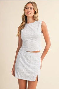 White eyelet slit mini skort set with side slit detail