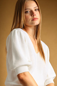 V-NECK WITH SHORT PUFF SLEEVE KNIT SWEATER