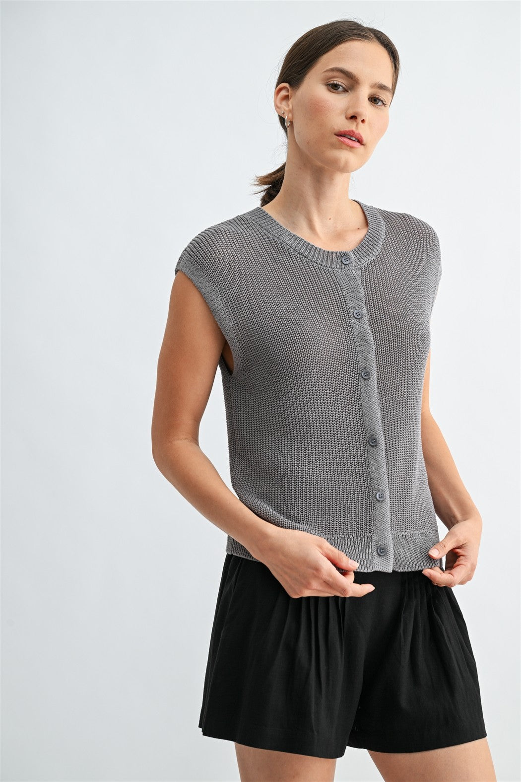 BUTTON DOWN VEST SWEATER TOP