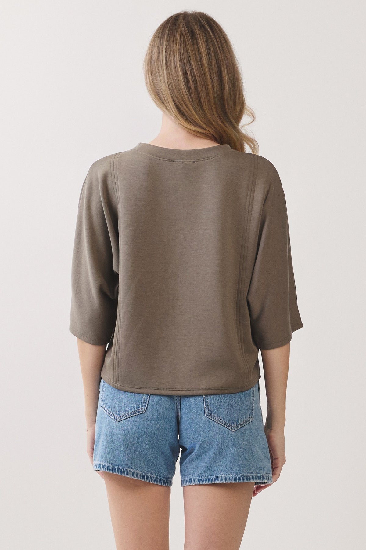 CREW NECK DOLMAN SLEEVE SWEATER