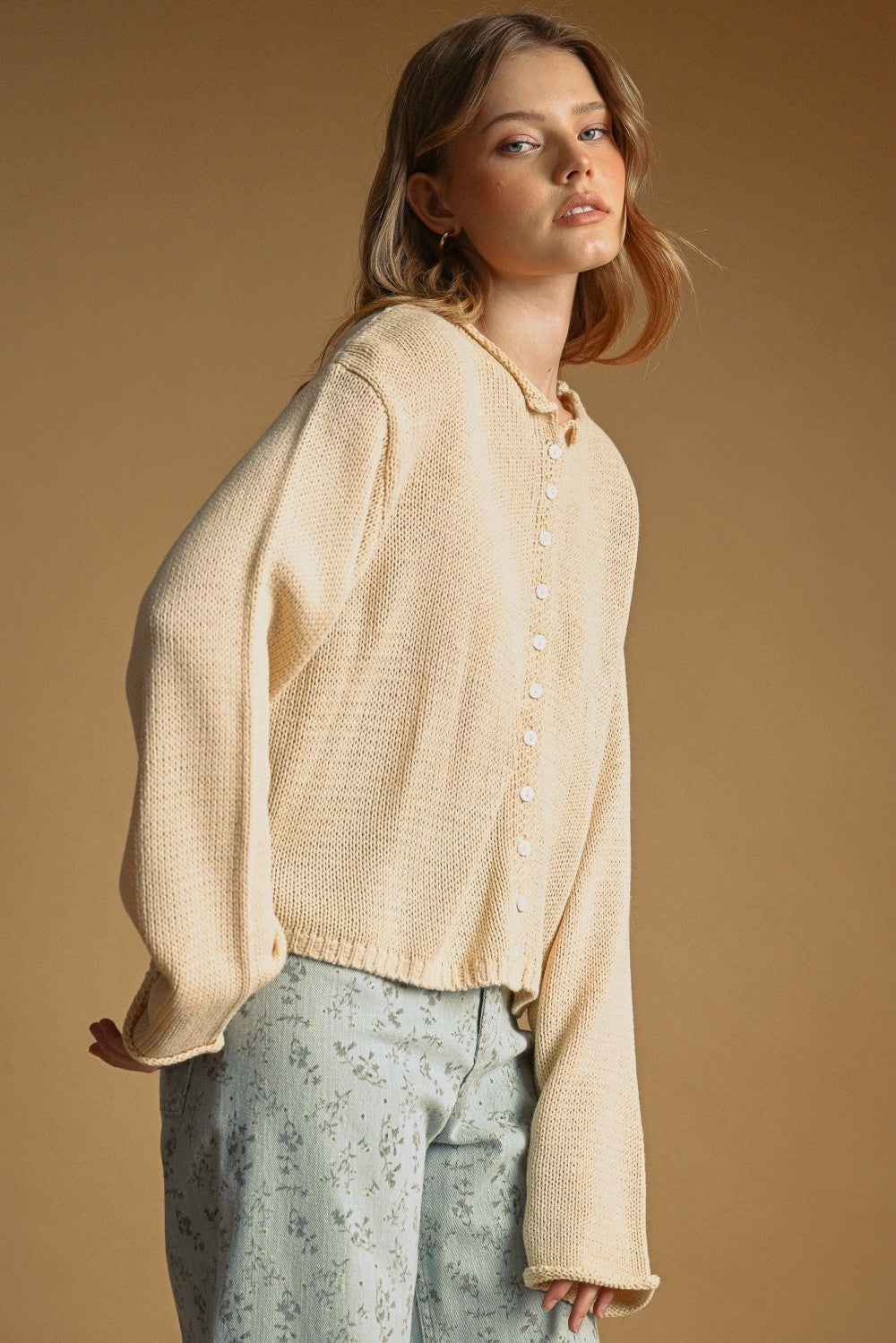BUTTON FRONT EASY KNITTED CARDIGAN