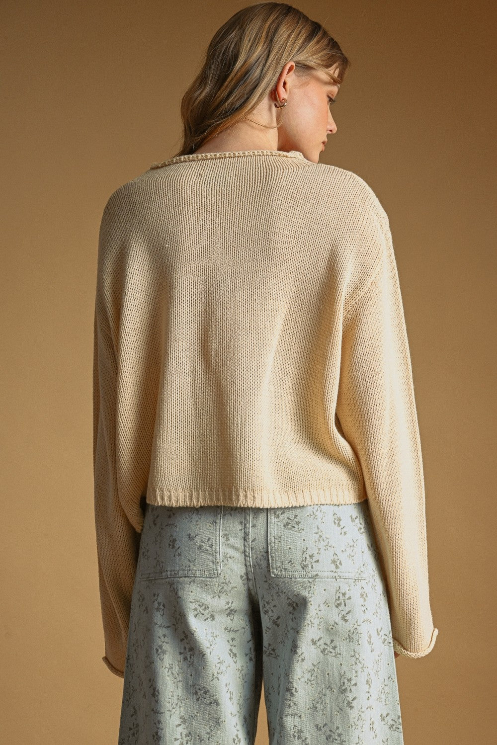 BUTTON FRONT EASY KNITTED CARDIGAN