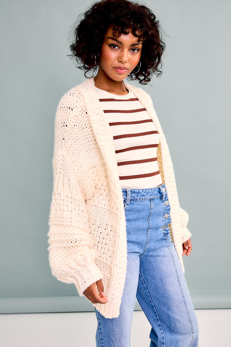 OVERSIZED KNIT SWEATER CARDIGAN