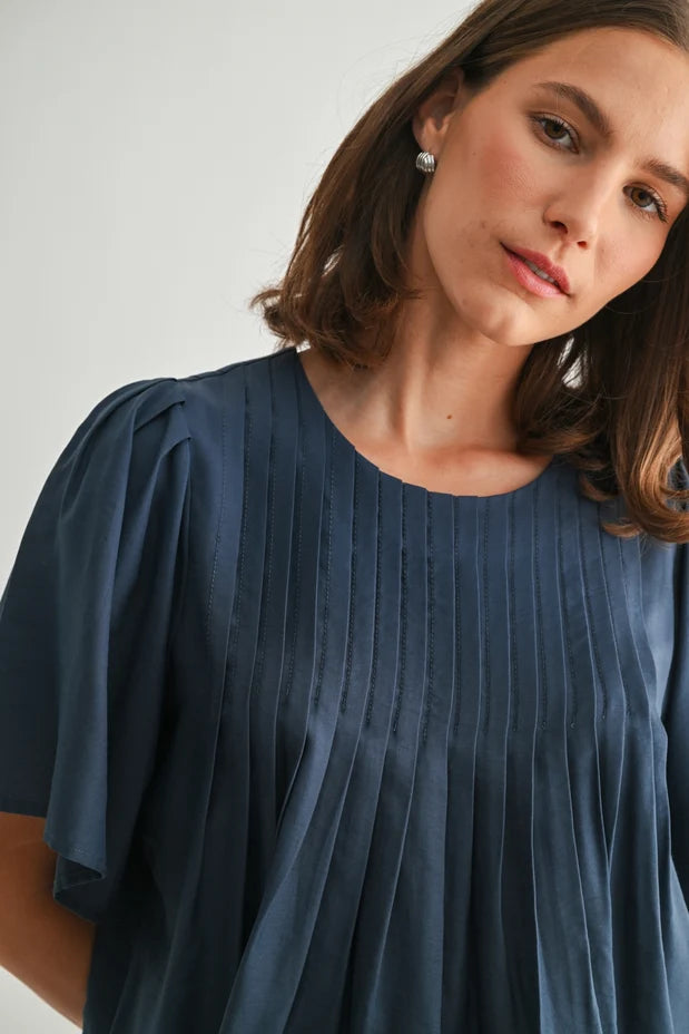 PIN TUCK DETAIL SHORT SLEEVE BLOUSE