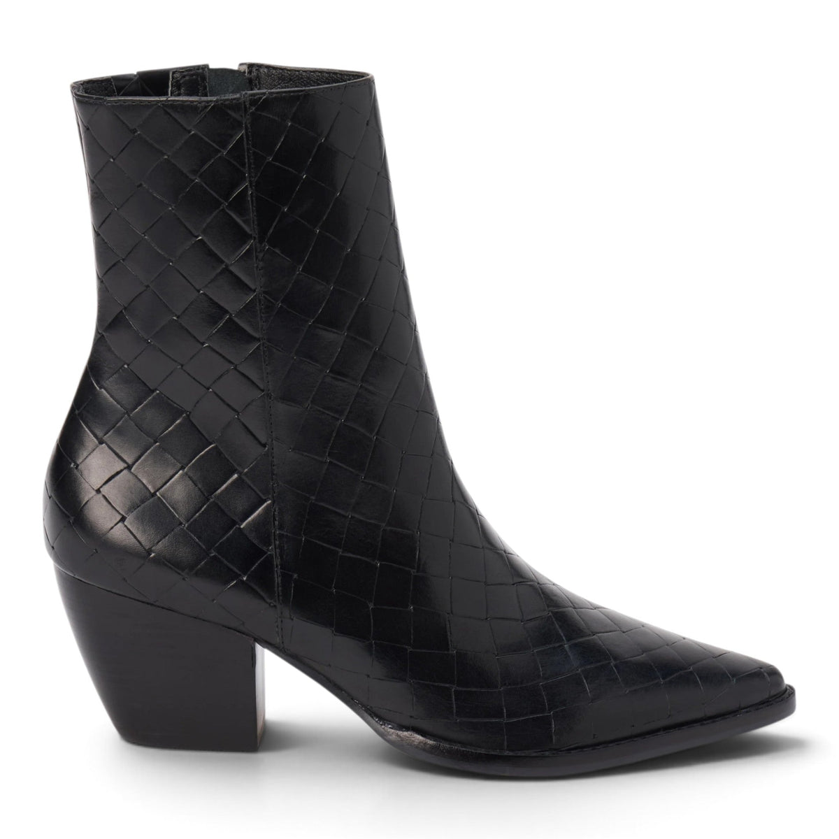CATY LEATHER POINTED TOE WESTERN ANKLE BOOTIES