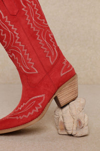 TESSA EMBROIDERED POINTED TOE WESTERN COWGIRL BOOTS