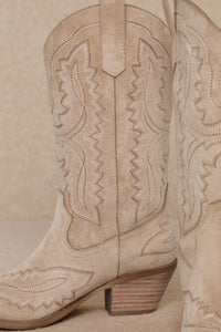 TESSA EMBROIDERED POINTED TOE WESTERN COWGIRL BOOTS