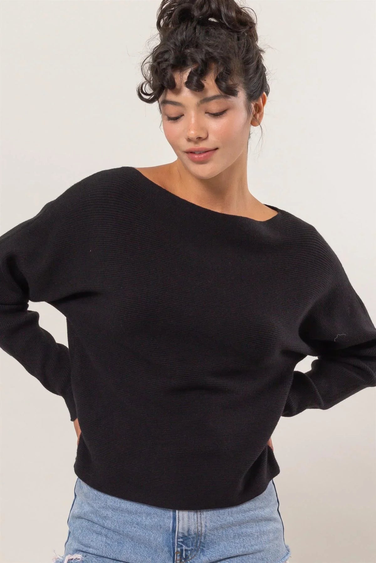 Black long sleeve sweater with a boat neckline from BOAK NECKLINE collection