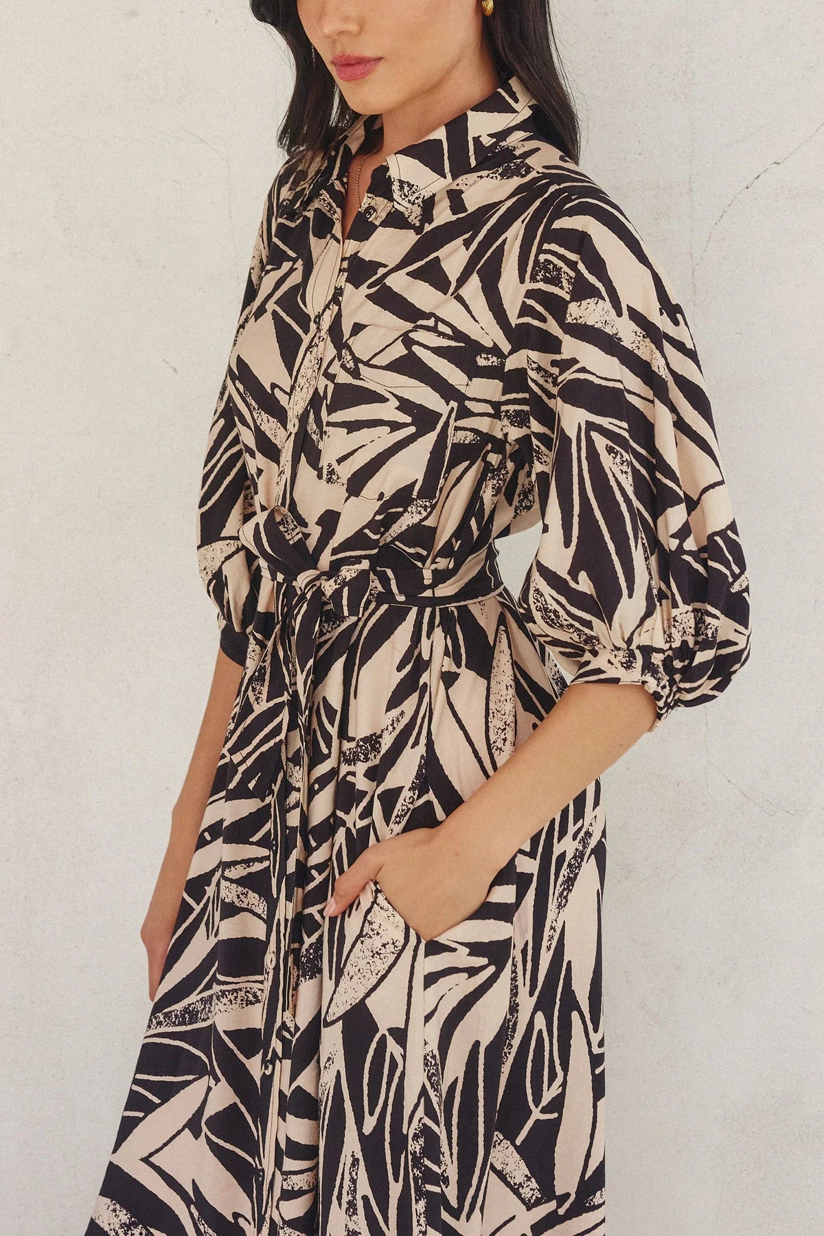 Black and white abstract print Longline Shirt Dress with puff sleeves and a belted waist