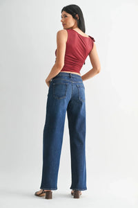 Mid rise loose straight regular hem blue denim jeans with high waist pockets