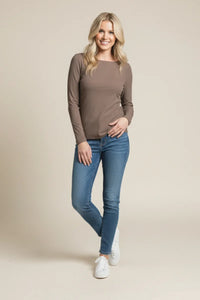 Arabella Basic women’s boho chic top with jeans and sneakers