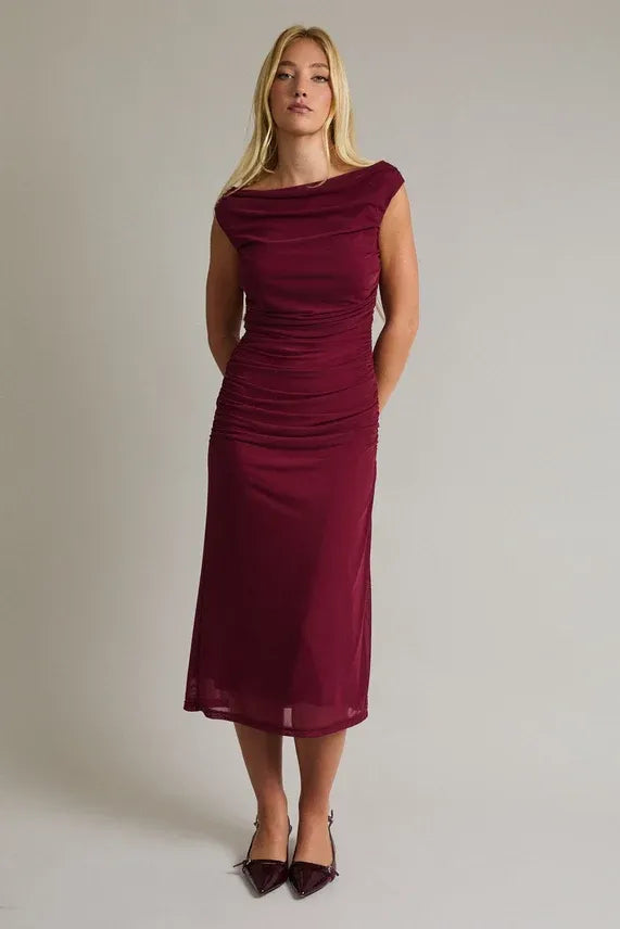 burgundy off the shoulder midi dress TA3 Corsety Off Shoulder Long Sleeve Midi Dress - Garnet - S
