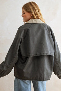 Charcoal gray collar contrasted utility jacket with white collar