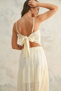Cream-colored crochet lace fabric tube handkerchief top featuring elegant lace fabric tube design