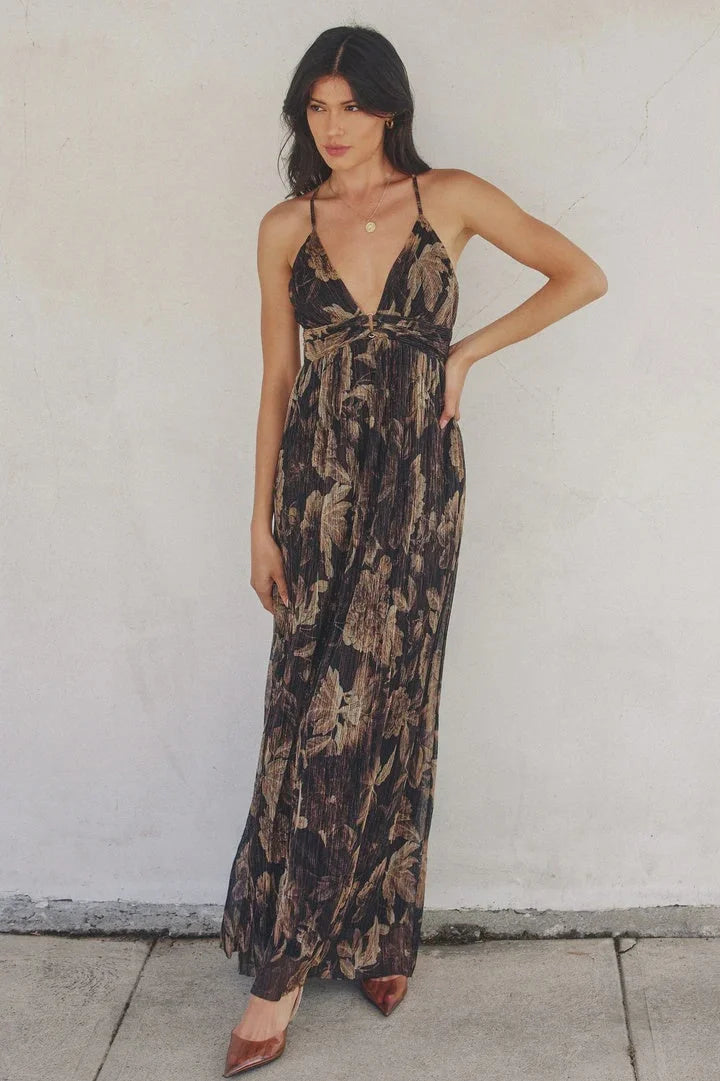 Stylish Floor-Length Camo Print Maxi Dress with Spaghetti Straps and Plunging Neckline